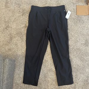 Apana - Yoga Lifestyle Capris Size L